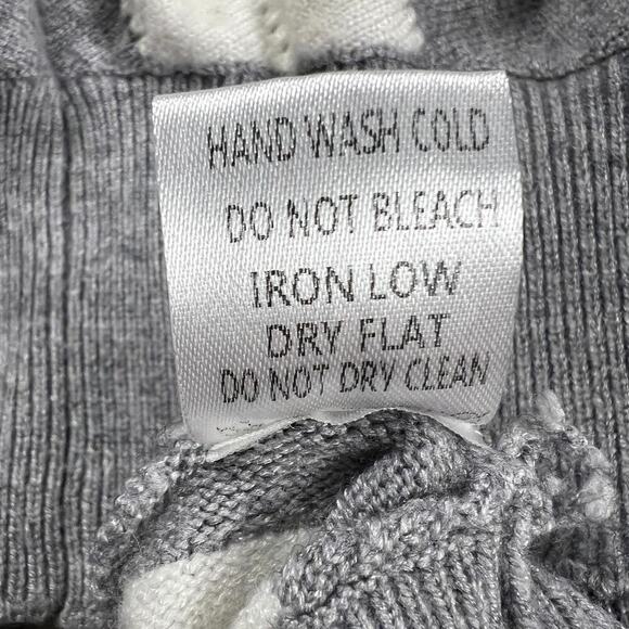 Collection by Cezele Gray/White Fiagonal Stripe Sweater Button V-Neck Size L - Picture 6 of 9